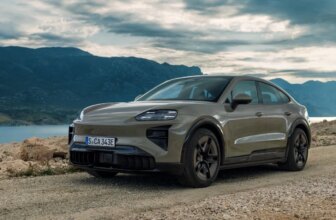 0-60 in 2.4 Seconds: How the New Porsche Cayenne Coupé Electric Beats Most Supercars