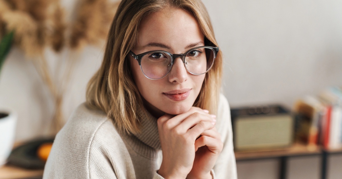 Everyday Square Frames That Work From Morning to Night