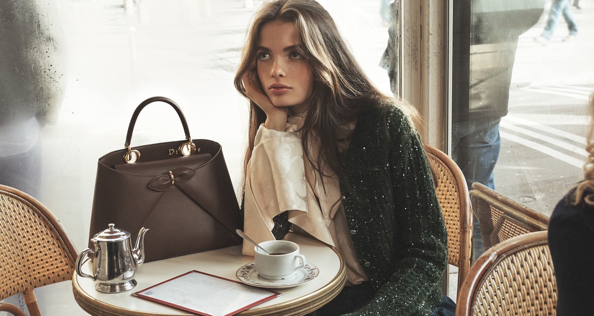 Dior Pre-Fall 2026 Celebrates Café Girls Dior Pre-Fall 2026 Celebrates Café Girls