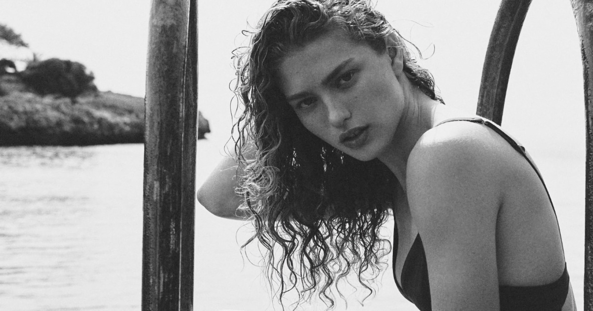 Massimo Dutti’s Swimwear Brings the Mediterranean Heat