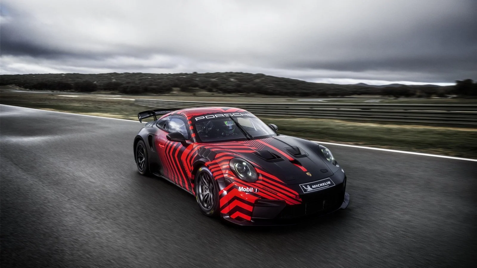Uncover the Motorsport Secrets of the New Porsche 911 GT4 R