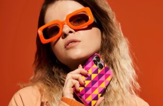 The Smartphone Is the New Canvas for High Fashion Prints