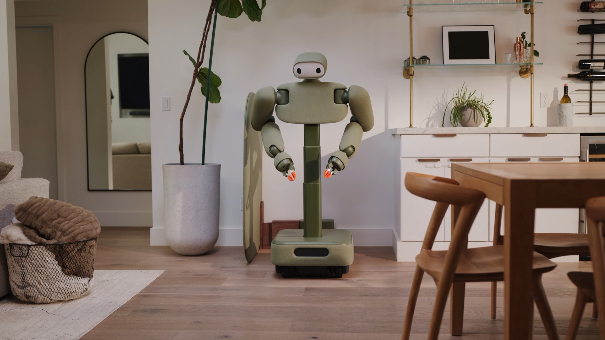 This home robot wants to run your life This home robot wants to run your life
