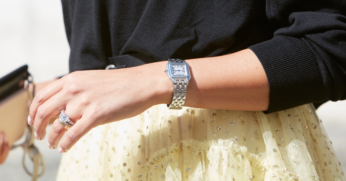 The Chicest Watch Colors to Wear Right Now