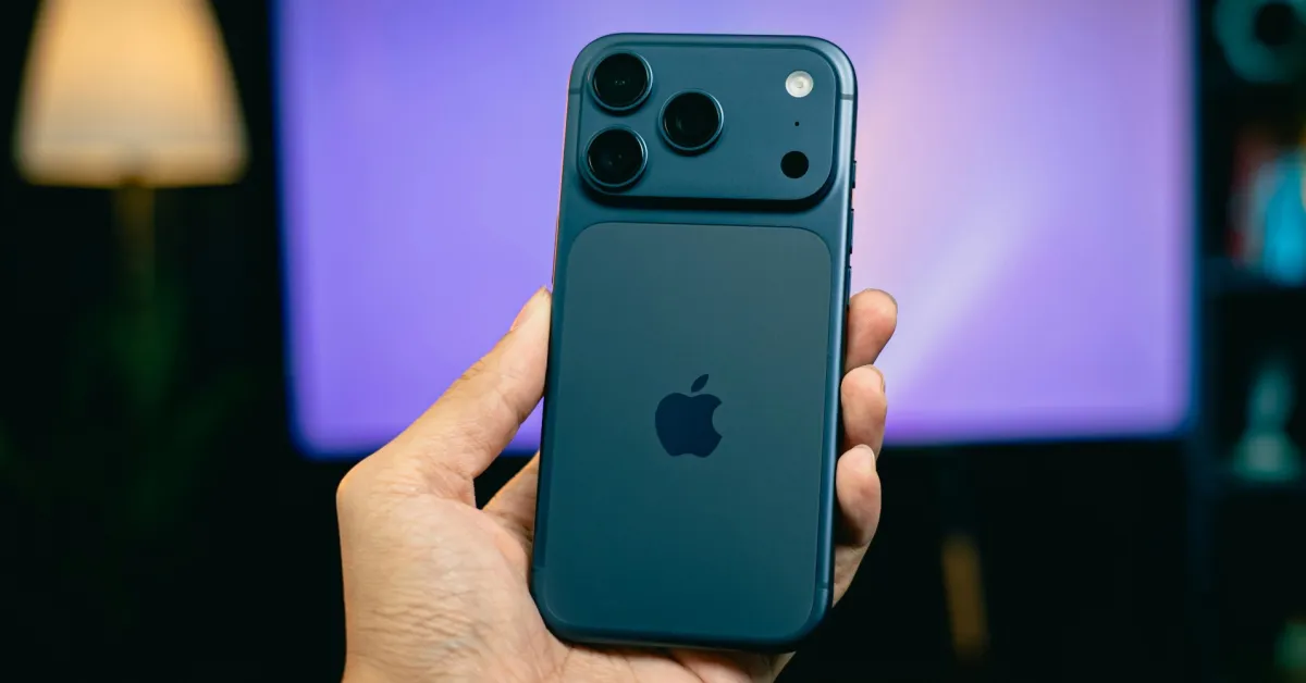 Report: Apple hit a record 49% share of global smartphone revenue for Q2
