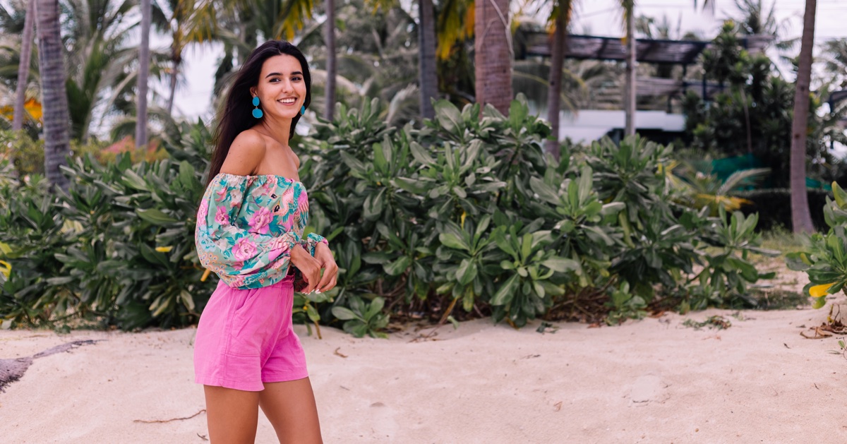 Chic Tropical Cruise Style for Island-Hopping Days Chic Tropical Cruise Style for Island-Hopping Days