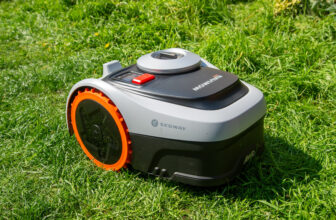 Segway Navimow i205 AWD review