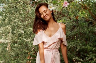 What Your Dress Color Says About Your Personal Style
