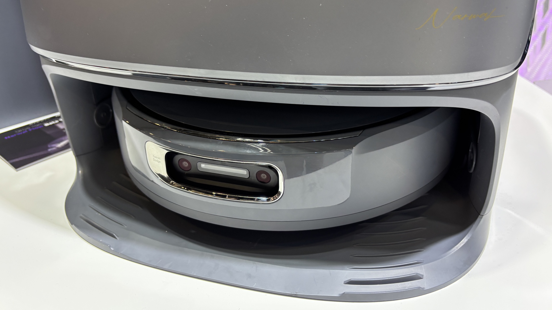 Narwal vs Roborock: which robot vacuum brand should you buy? Narwal vs Roborock: which robot vacuum brand should you buy?