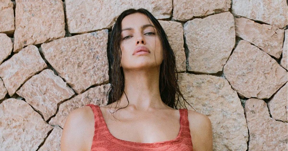 Irina Shayk Gives Hunza G Resort 2027 a 00s Edge Irina Shayk Gives Hunza G Resort 2027 a 00s Edge