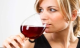7 Amazing Red Wine Benefits For Anti Aging You Don’t Know!